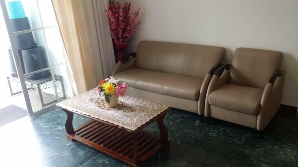 6, Persiaran Tanjung Bunga 3 Villa Бату Феринги Екстериор снимка