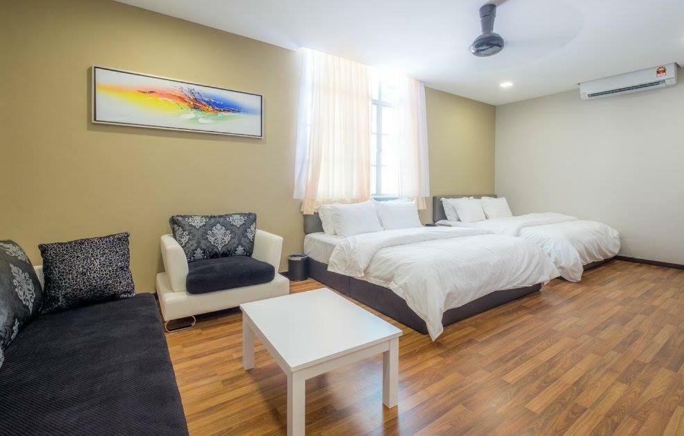 6, Persiaran Tanjung Bunga 3 Villa Бату Феринги Екстериор снимка