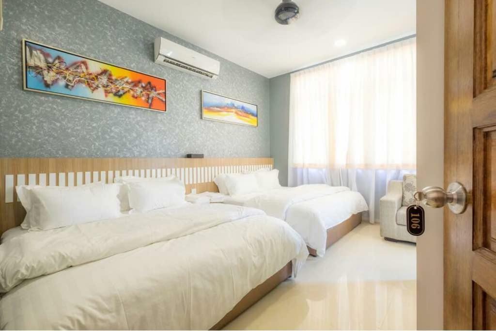 6, Persiaran Tanjung Bunga 3 Villa Бату Феринги Екстериор снимка